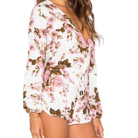 Flynn Skye Revolve Damn Gina Romper Size S - Picture 2 of 7
